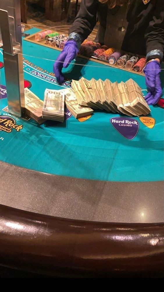 پاکستان کے Vegas Party Slots کھلاڑیوں کے لیےجیک پاٹ گیم